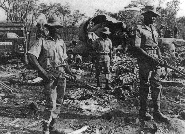 Local police officers guarding the wreckage of Air Rhodesia V.782D Viscount c/n 297 VP-WAS