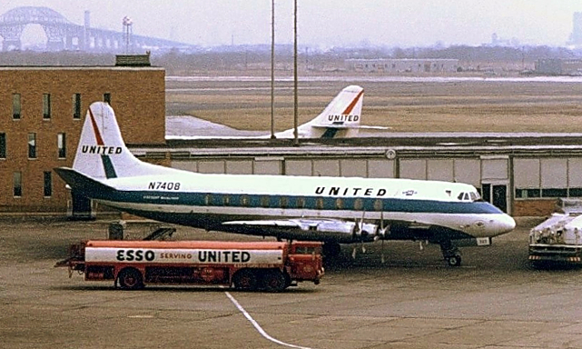 Photo of United Air Lines Viscount N7408 c/n 106