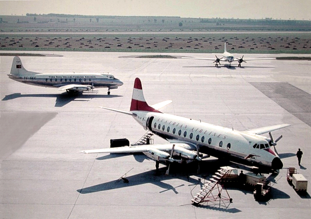 AUA - Austrian Airlines Viscount c/n 438 OE-LAG