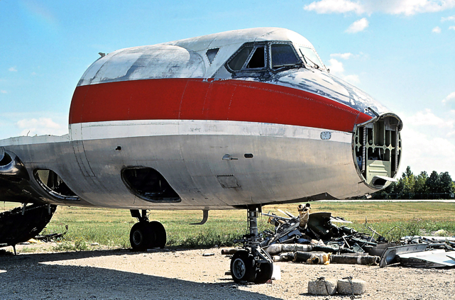 Photo of Western Canada Aviation Museum Inc (WCAM) Viscount CF-TIE c/n 385 July 1989