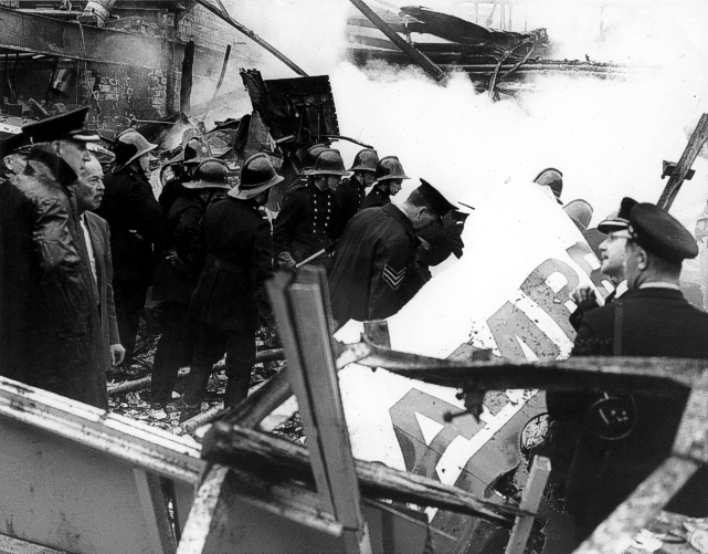 Photo of Cambrian Airways Viscount G-AMOL