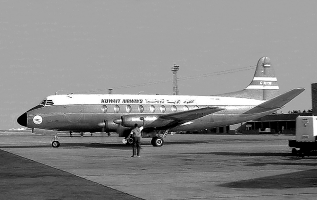 Photo of Kuwait Airways Viscount G-APOW c/n 72