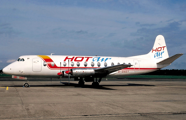 Photo of Baltic Airlines (UK) Viscount G-OHOT c/n 349 September 1989