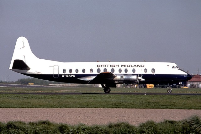Photo of British Midland Airways (BMA) Viscount G-BAPE c/n 341 July 1977