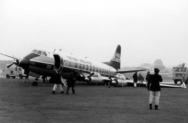 BMA - British Midland Airways Viscount c/n 347 G-AZLR