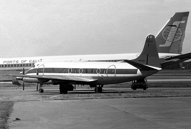 Pier 1 Aviation Viscount c/n 383 CF-TIC