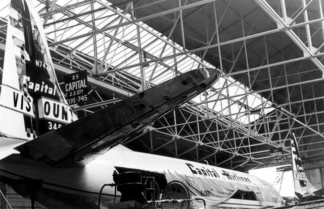 Photo of Capital Airlines (USA) Viscount N7426 c/n 124 February 1956