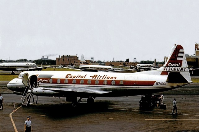 Photo of Capital Airlines (USA) Viscount N7433 c/n 131 June 1958