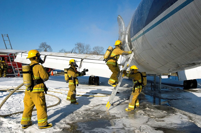 Photo of Institut de Protection Contre les Incendies du Québec (IPIQ) Viscount C-FTID-X c/n 384 March 2014