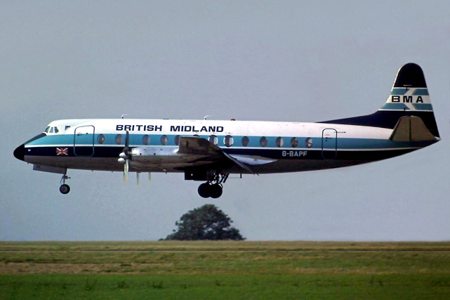 Photo of British Midland Airways (BMA) Viscount G-BAPF c/n 338 July 1984