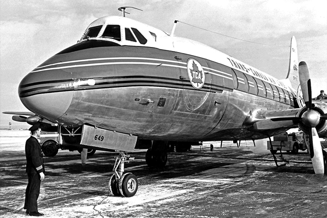 Photo of Trans-Canada Air Lines (TCA) Viscount CF-TIE c/n 385 April 1959