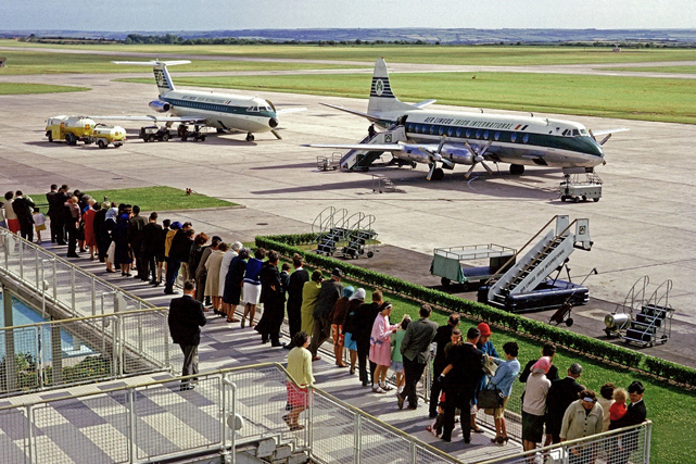 Photo of Aer Lingus - Irish International Airlines Viscount EI-AKL