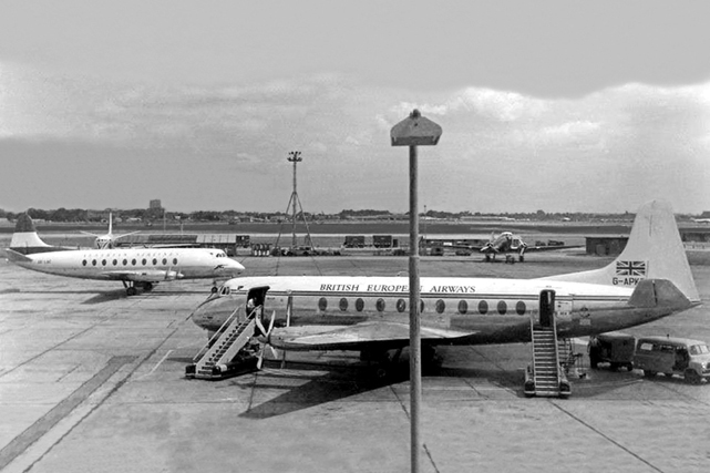 Photo of British European Airways Corporation (BEA) Viscount G-APKF c/n 396 July 1958