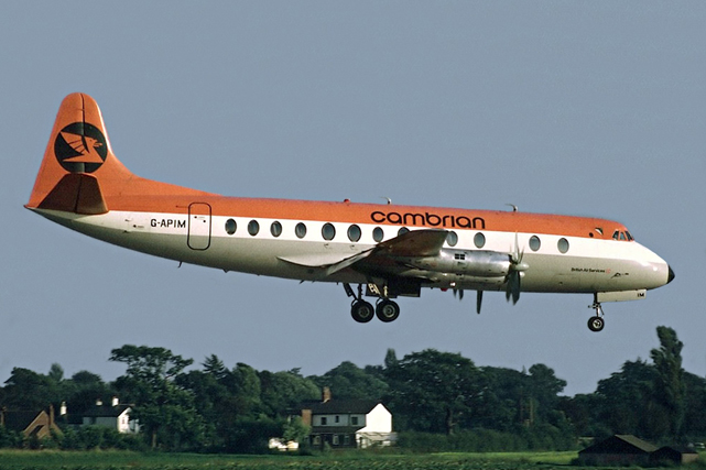 Photo of Cambrian Airways Viscount G-APIM c/n 412 August 1972