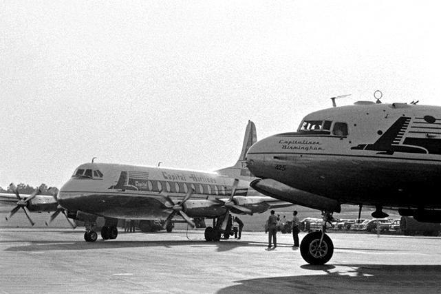 Photo of Capital Airlines (USA) Viscount N7424 c/n 122 June 1956