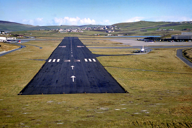 Photo of British Air Ferries (BAF) Viscount G-AOYG c/n 256 November 1991