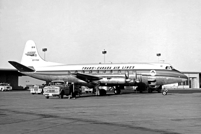 Photo of Trans-Canada Air Lines (TCA) Viscount CF-TGX c/n 142 December 1963
