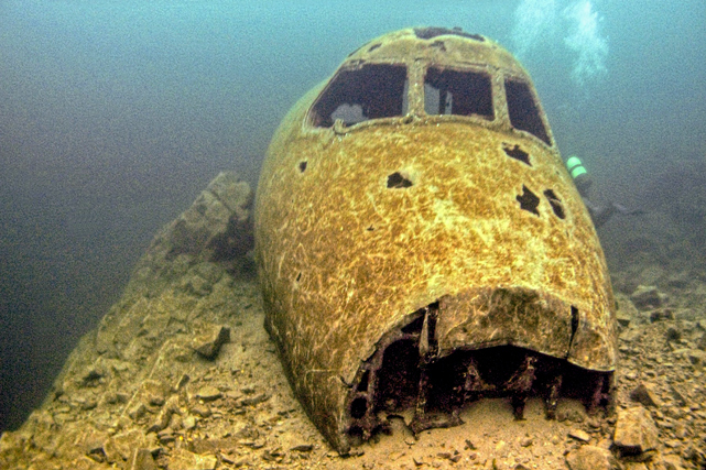 Photo of National Dive Centre Viscount G-AWXI c/n 339 May 2008