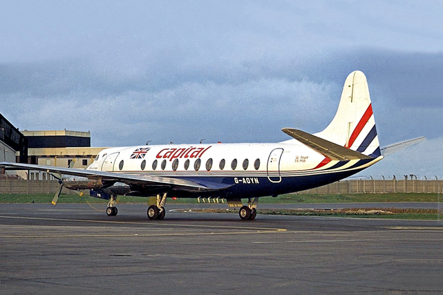 Photo of Capital Airlines (UK) Viscount G-AOYN c/n 263 July 1989