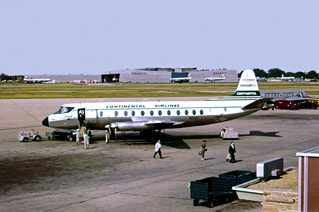 Photo of Continental Airlines Viscount N252V c/n 364 June 1960