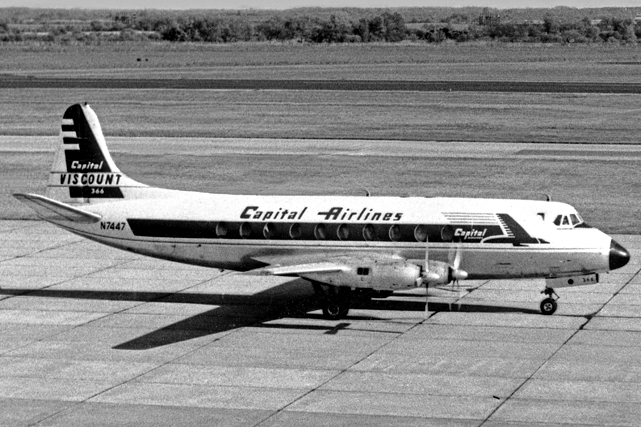Photo of Capital Airlines (USA) Viscount N7447