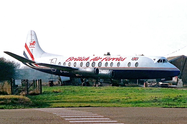 Photo of British Air Ferries (BAF) Viscount G-OHOT c/n 349 December 1990