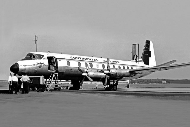 Photo of Vickers-Armstrongs (Aircraft) Ltd Viscount G-AOYV