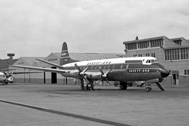 Photo of ANSETT-ANA Viscount VH-RMK c/n 355 October 1960