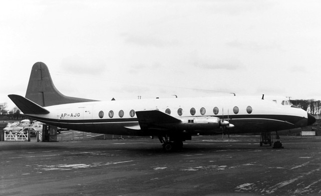 Photo of Hawker Siddeley Aviation Ltd Viscount AP-AJG c/n 376 April 1966