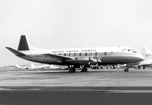 Photo of British United Airways (BUA) Viscount G-AOXV c/n 249 October 1960