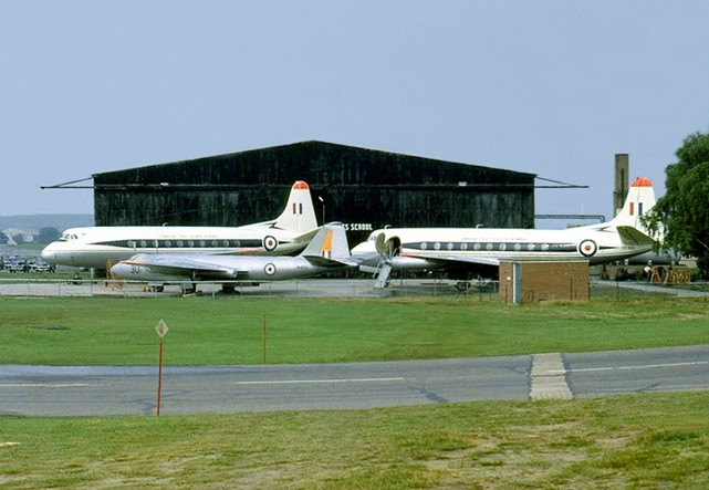 Photo of Empire Test Pilots School (ETPS) Viscount XR801 c/n 89
