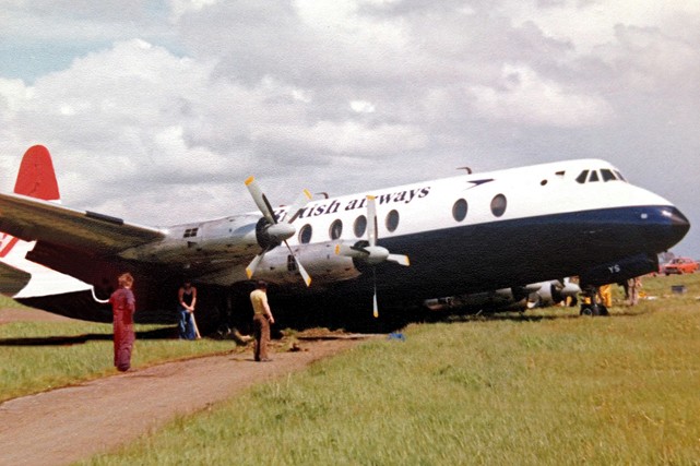 Photo of British Airways (BA) Viscount G-AOYS c/n 267 May 1979
