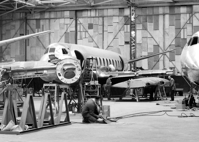 Photo of Trans-Canada Air Lines (TCA) Viscount CF-TGM c/n 50 October 1954