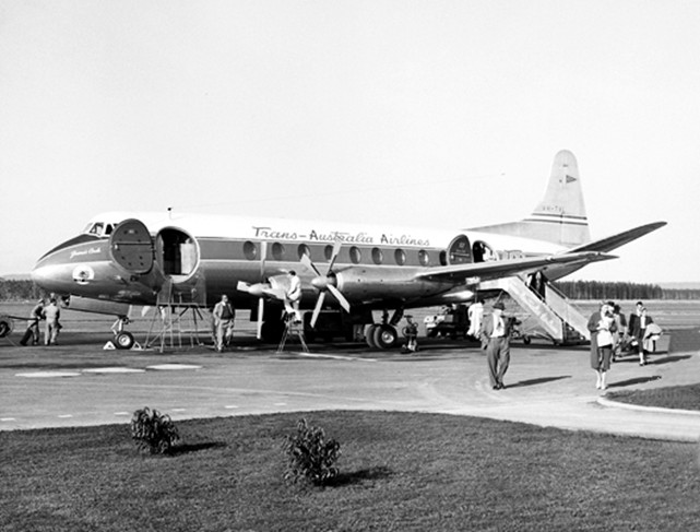 Photo of Trans-Australia Airlines (TAA) Viscount VH-TVL c/n 197