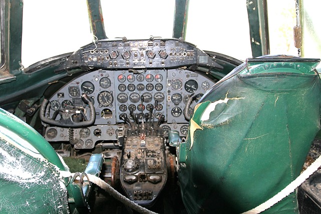 Photo of National Aviation Museum of Zimbabwe Viscount Z-YNA c/n 98