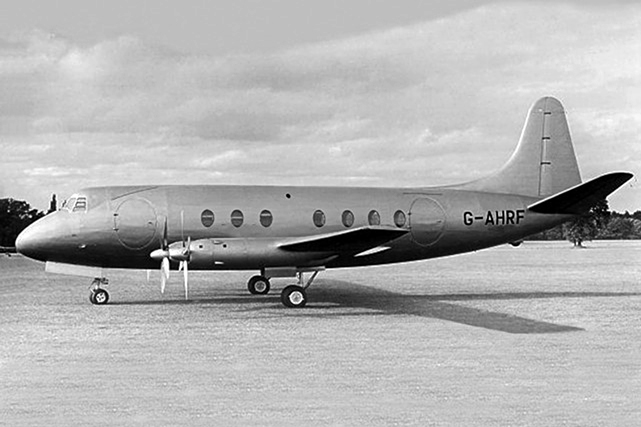 The Viscount prototype, showing the slim nacelles for the Rolls-Royce Dart turboprops