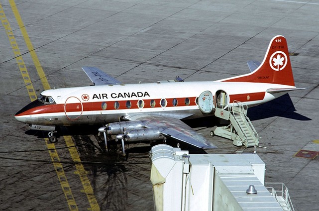 Photo of Air Canada Viscount CF-THL c/n 272 August 1971