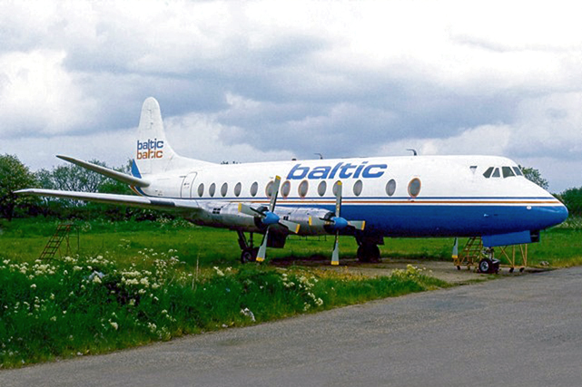 Photo of British Midland Airways (BMA) Viscount G-BAPG c/n 344 March 1988