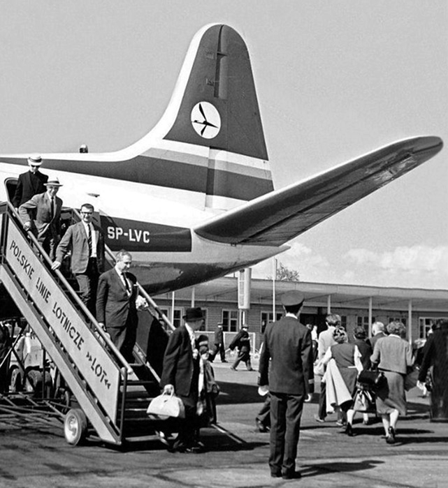Photo of Polskie Linie Lotnicze (LOT) Viscount SP-LVC c/n 248 June 1963