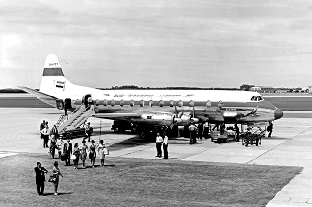 Photo of South African Airways (SAA) Viscount ZS-CDT c/n 346