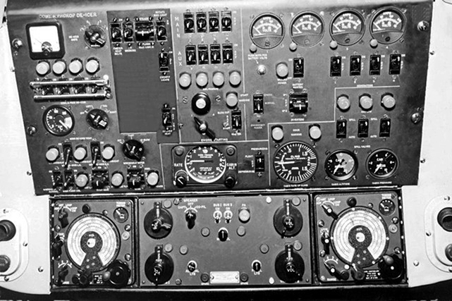 Photo of Capital Airlines (USA) Viscount N7402