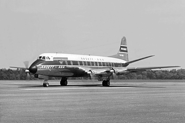 Photo of ANSETT-ANA Viscount VH-RMJ c/n 417 May 1959