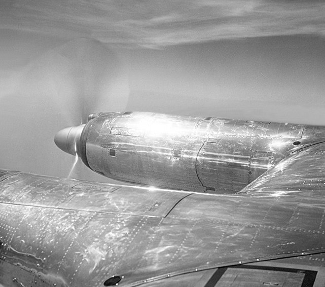 Photo of Hunting-Clan Air Transport Ltd (HCA) Viscount G-ANRR c/n 74 May 1955