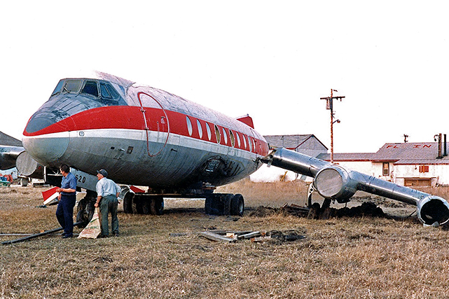 Photo of Don Fyk Viscount CF-THB c/n 219