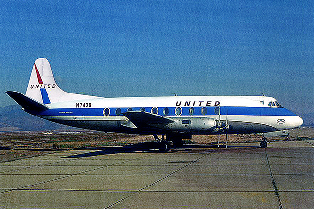Photo of United Air Lines Viscount N7429