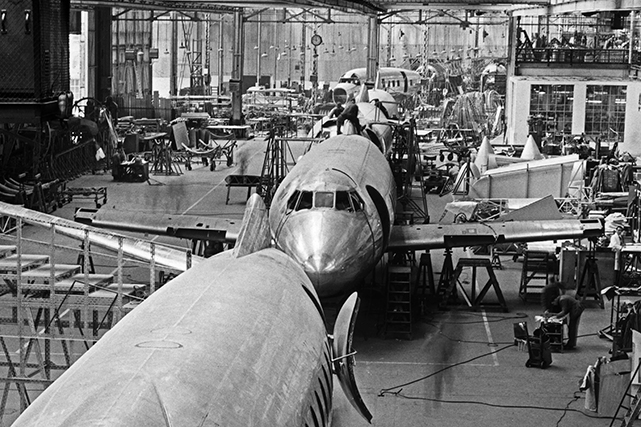 Photo of Vickers-Armstrongs (Aircraft) Ltd Viscount G-ALWF c/n 5 May 1952