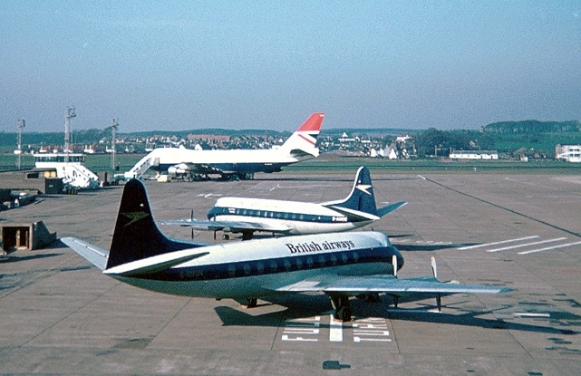 Photo of British Airways (BA) Viscount G-AMON c/n 27 April 1974