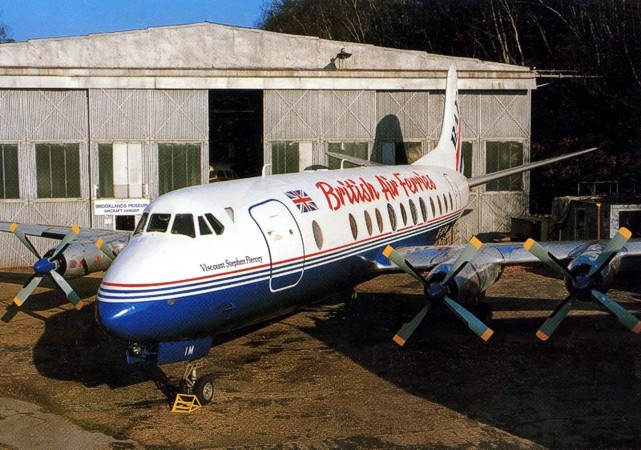 A limited number of illustrated postcards were flown on the last Viscount flight from Heathrow