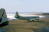 Photo of United Air Lines Viscount N7445