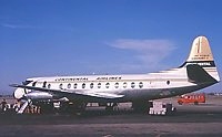 Painted in the Continental Airlines 'Golden Tail' livery.